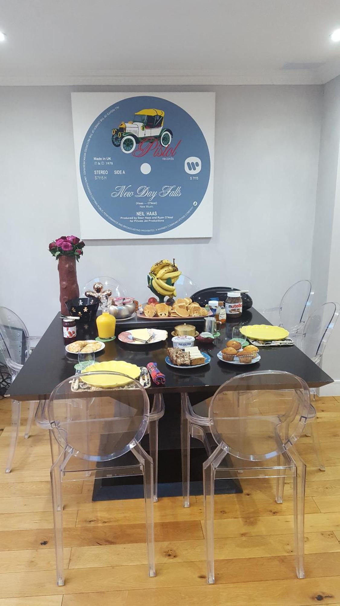 Family Home With Easy Commute To London! Croydon Buitenkant foto